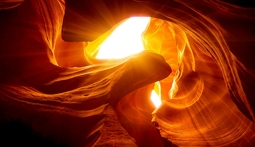 凯发天生一触即发制药盛装参展2024西鼎会，共绘健康产业新蓝图！